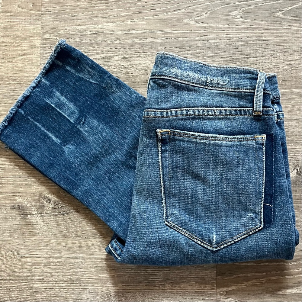 FRAME Le High Straight Jeans in Merriweather, distressed, 27